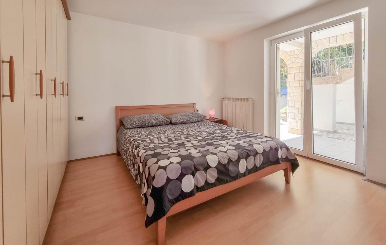 Ena Apartment Novigrad  Exterior photo